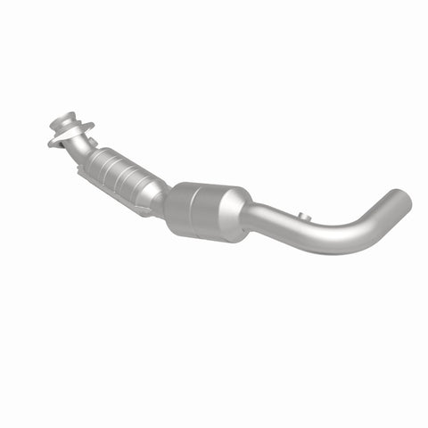 MagnaFlow Direct Fit Catalytic Converter 05-07 Ford E150 4.6L Driver Side - 51311