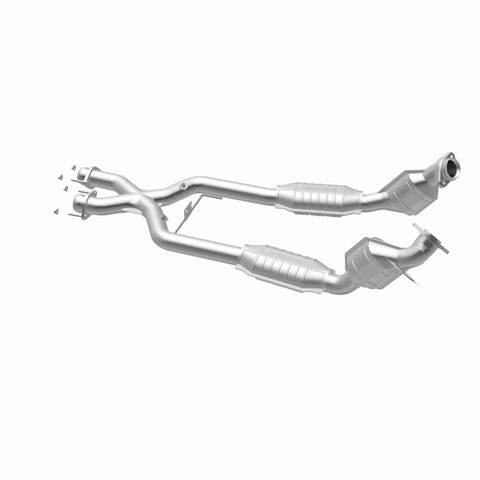 MagnaFlow Direct Fit Catalytic Converter 96-98 Ford Mustang 4.6L - 23163