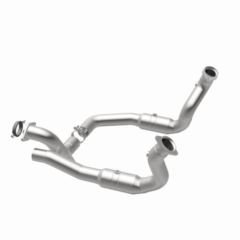MagnaFlow Conv Direct Fit 11-14 Ford F-250 Super Duty / 350 Super Duty V8 6.2L - 52297