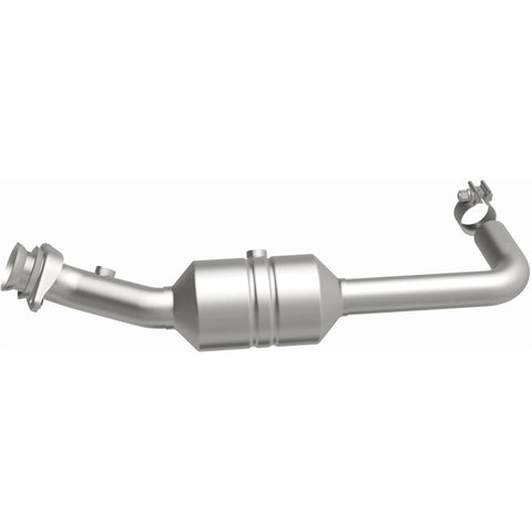 MagnaFlow Direct Fit Catalytic Converter 2011-2014 F-150 3.7L Underbody - 52157