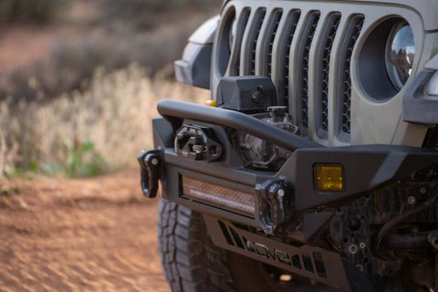 DV8 Offroad 18-23 Jeep Wrangler JL / 20-23 Jeep Gladiator JT FS-7 Mid-Width Winch Front Bumper - FBJL-07