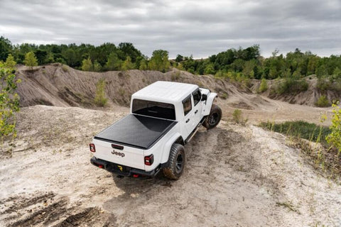 Truxedo 2020 Jeep Gladiator 5ft Lo Pro Bed Cover - 523201