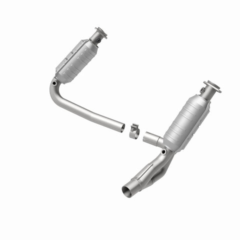 MagnaFlow 06 Mitsubishi Raider Direct Fit Catalytic Converter (California) - 4451627