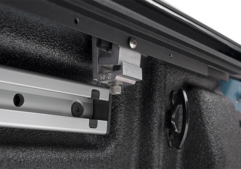 Roll-N-Lock 2022 Ford Maverick 54.4in M-Series Retractable Tonneau Cover - LG135M