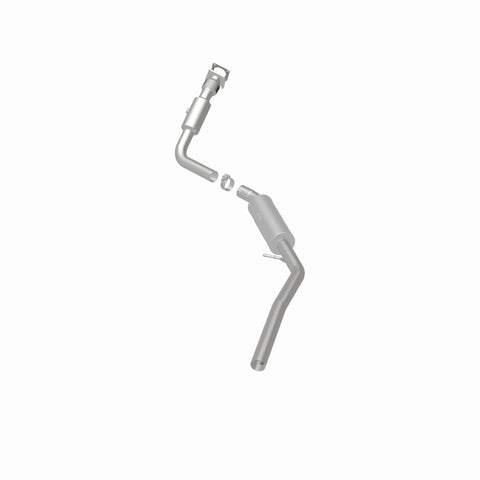 MagnaFlow 09-10 Dodge Grand Caravan 3.8L CARB Compliant Direct Fit Catalytic Converter - 5551510