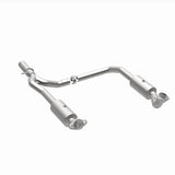 MagnaFlow 09-13 Ford E-350 Super Duty V10 6.8 OEM Underbody Direct Fit Catalytic Converter - 21-599