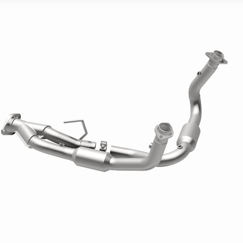 MagnaFlow 05-06 Jeep Grand Cherokee 4.7L Direct Fit Catalytic Converter - 4651686