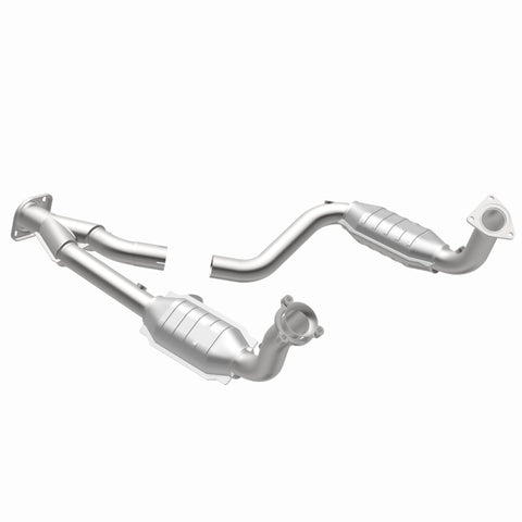 MagnaFlow Direct Fit Catalytic Converter 03-06 Chevy SSR 5.3/6.0 OEM - 49580