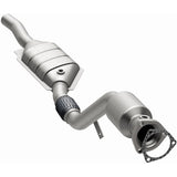 MagnaFlow Direct Fit Catalytic Converter 03 Volkswagen Passat 2.8L - 51589
