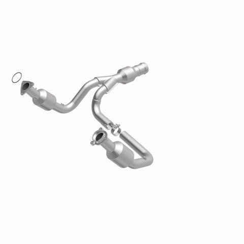 MagnaFlow Converter Direct Fit 2015 GMC Yukon XL V8 6.2L - 52617
