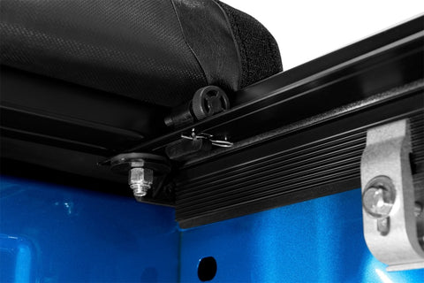 Lund 04-18 Ford F-150 (8ft. Bed) Genesis Roll Up Tonneau Cover - Black - 96074