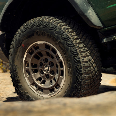 Ford Racing 21-23 Bronco 17x8.5 Wheel Kit - Sinister Bronze - M-1007K-P1785BRN