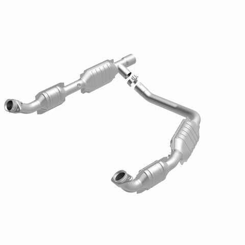 MagnaFlow Direct Fit Catalytic Converter Ford E350 Van 06 5.4L OEM - 49439
