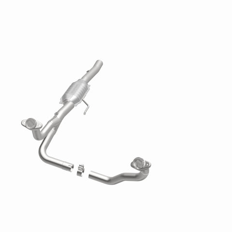 MagnaFlow Direct Fit Catalytic Converter 00-03 Durango 2WD OEM - 49471