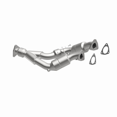 MagnaFlow Direct Fit Catalytic Converter 04-06 VW Touareg 3.2L - 51499