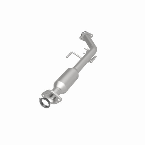 MagnaFlow Direct Fit Catalytic Converter 01-03 Toyota Sienna 3.0L - 23135