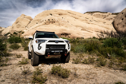 Body Armor 4x4 2014+ Toyota 4Runner HiLine Front Winch Bumper - TR-19339