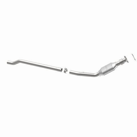 MagnaFlow Direct Fit Catalytic Converter 96-00 Caravan-Voyager 2.4L - 93277