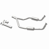 MagnaFlow Direct Fit Catalytic Converter 90-93 Land Rover Range Rover 3.9L V8 - 3391821