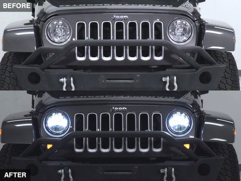 Raxiom07-18 Jeep Wrangler JK LED Halo Projector Headlights- Chrome Housing (Clear Lens) - J121872