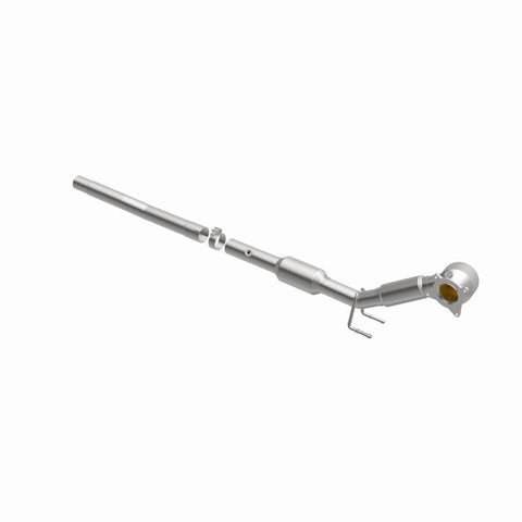 MagnaFlow 12-23 Volkswagen Beetle L4 2.0L OEM Underbody Direct-Fit Catalytic Converter - 52281