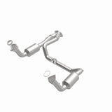 MagnaFlow Conv Direct Fit OEM 2005 GMC Sierra/Chevrolet Silverado 1500/Cadillac Escalade Underbody - 4551419