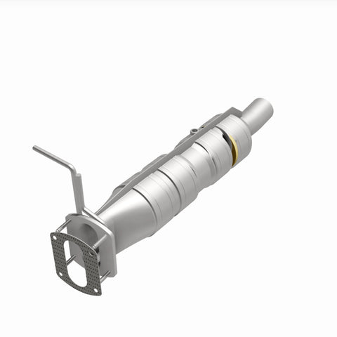MagnaFlow 09-17 Ford F53 V10 6.8L Underbody Direct Fit Catalytic Converter - 280436