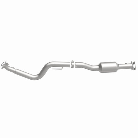 MagnaFlow 2009 Chevrolet Express 4500 V8 6.0L Right Underbody Catalytic Converter - 280428