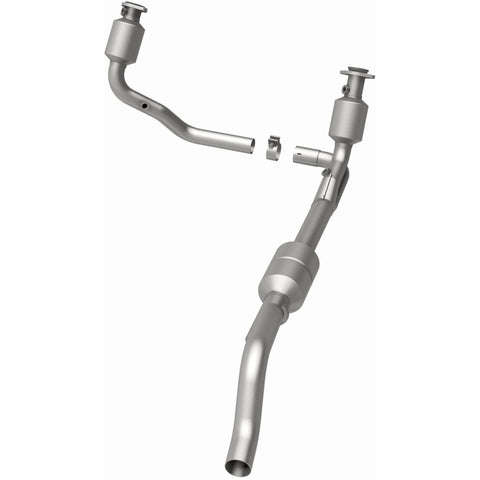 MagnaFlow Direct Fit Catalytic Converter 00-03 Dodge Durango 4.7L - 51338
