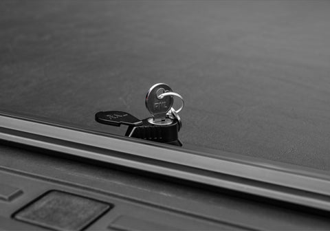 Roll-N-Lock 15-18 Ford F-150 SB 77-3/8in M-Series Retractable Tonneau Cover - LG102M