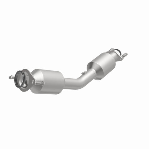 MagnaFlow Direct Fit Catalytic Converter 2018 Nissan Versa 1.6L - 6511753