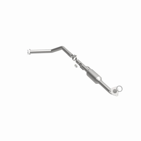 MagnaFlow Conv Direct Fit OEM 2001-2004 Toyota Sequoia Underbody - 4551060