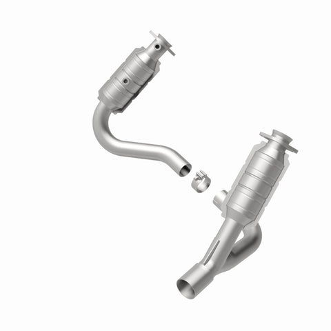 MagnaFlow Direct Fit Catalytic Converter 2008 Chrysler Aspen 4.7L/Dodge Durango 4.7L 2WD - 49638