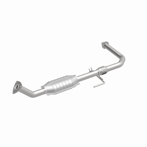 MagnaFlow Direct Fit Catalytic Converter 00-04 Toyota Tundra V8 4.7L Gas - 24404