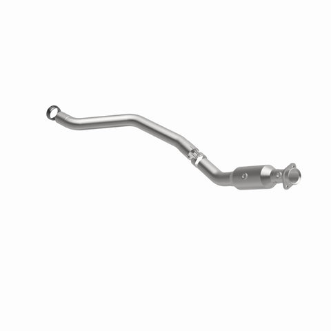 MagnaFlow Direct Fit Catalytic Converter 13-14 Mercedes-Benz GL450 V8 4.6 OEM Underbody - 21-485