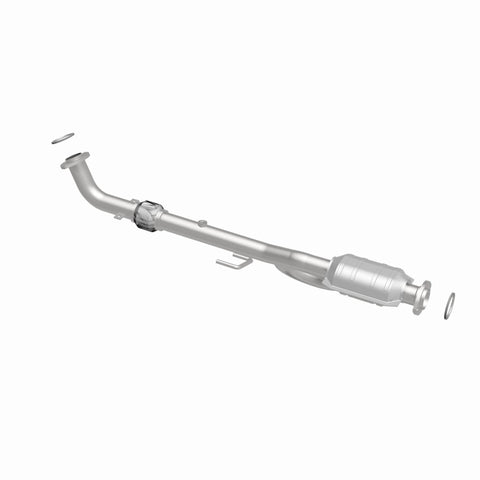 MagnaFlow Direct Fit Catalytic Converter 10-11 Toyota Camry 2.5L - 24435
