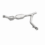 MagnaFlow Conv DF 01 Ford Trucks 5.4L - 93145