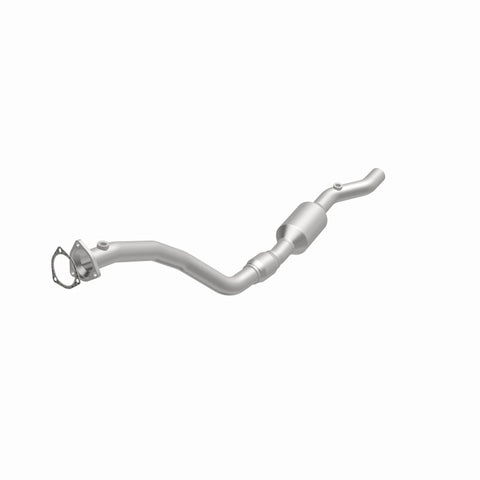 MagnaFlow Direct Fit Catalytic Converter 96-99 Audi A6 Quattro 2.8L - 24123