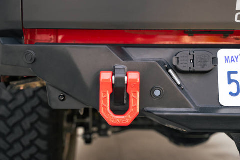 DV8 Offroad Elite Series D-Ring Shackles - Pair (Red) - UNSK-01RD