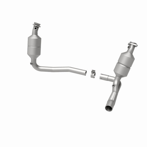 MagnaFlow Direct Fit Catalytic Converter 04 Dakota 3.7/4.7 4WD OEM - 49658