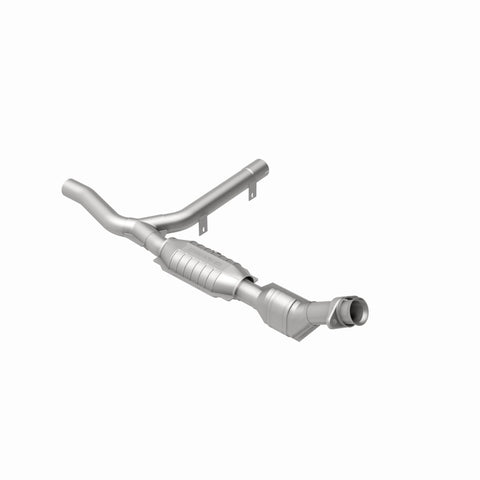 MagnaFlow Direct Fit Catalytic Converter 01 Ford F-150 4.2L - 51301