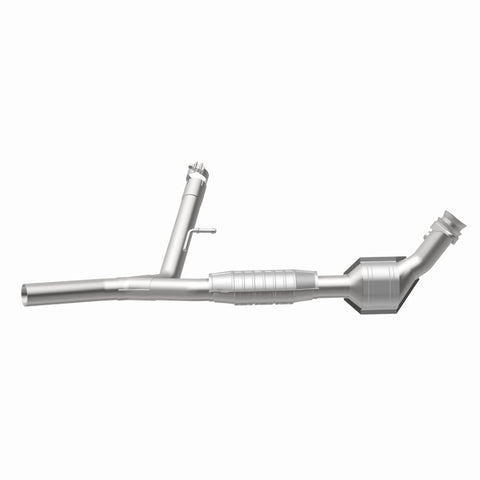 MagnaFlow Direct Fit Catalytic Converter 04-06 F-150 5.4 2WD P/S 49S - 93665