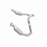 MagnaFlow Direct Fit Catalytic Converter 06-07 Ram 1500 4.7L Underbody - 52291