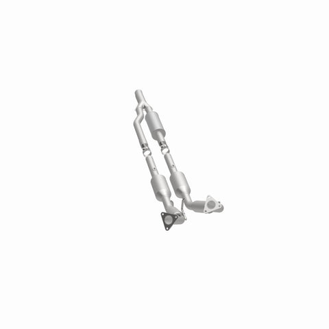 MagnaFlow Direct Fit Catalytic Converter 06- Audi A3 Quattro 3.2L - 49873