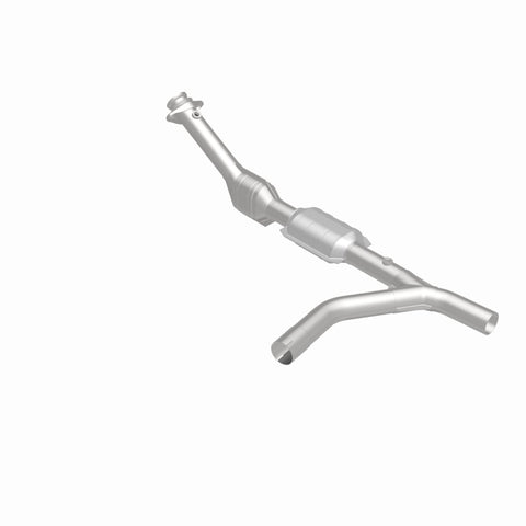 MagnaFlow Direct Fit Catalytic Converter 00-04 Ford E150 4.6L Passenger Side - 51692