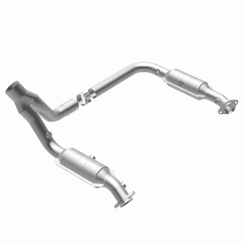 Magnaflow Conv DF 2007 Ram 1500 V8 5.7 OEM Underbody - 52451
