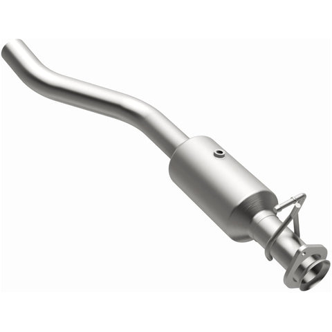 MagnaFlow 22-24 Ford F-650 V8 7.3L Underbody Direct Fit Catalytic Converter - 280444
