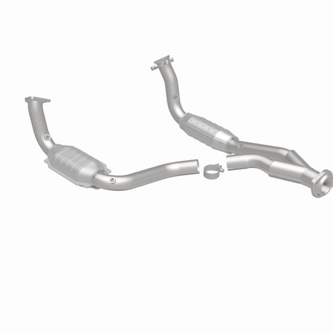 MagnaFlow Direct Fit Catalytic Converter 03-06 Chevy SSR 5.3/6.0 OEM - 49580