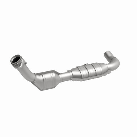 MagnaFlow Direct Fit Catalytic Converter 99-00 Ford F-150 4.6L - 447137