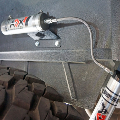 Skyjacker Universal Remote Reservoir Shock Mount Kit - 2.0 & 2.5 Diameter Reservoir - UN1RR